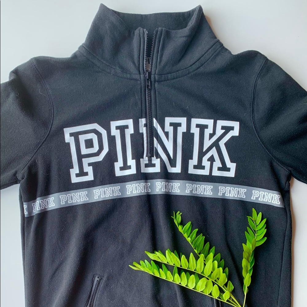 PINK Sweatshirt